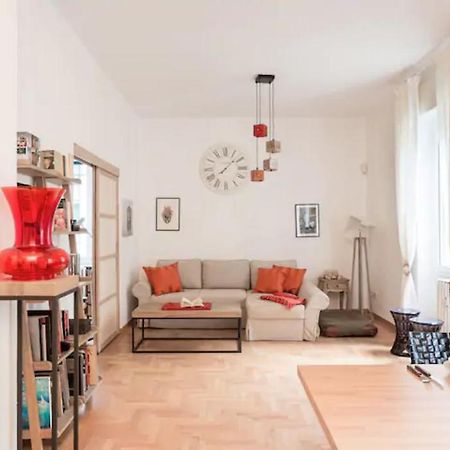 Washington Cosy And Comfortable Apartment มิลาน ภายนอก รูปภาพ