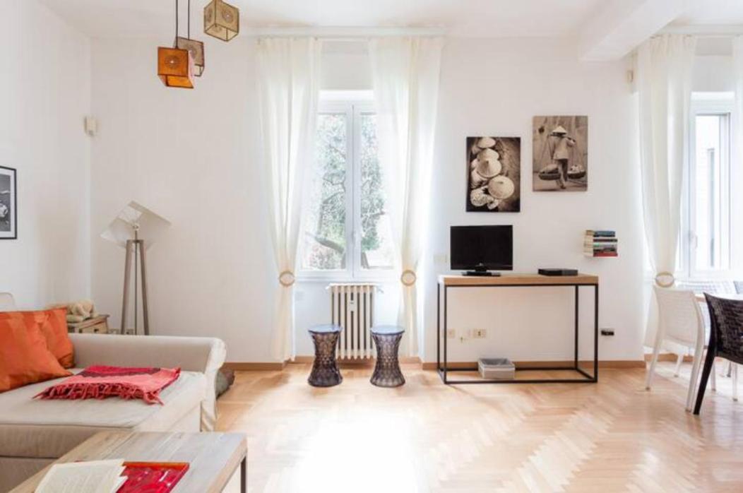 Washington Cosy And Comfortable Apartment มิลาน ภายนอก รูปภาพ